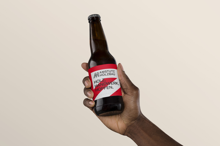 Etikette Jubilaeum Amstutz Holzbau Kampagnedesign HI Schweiz