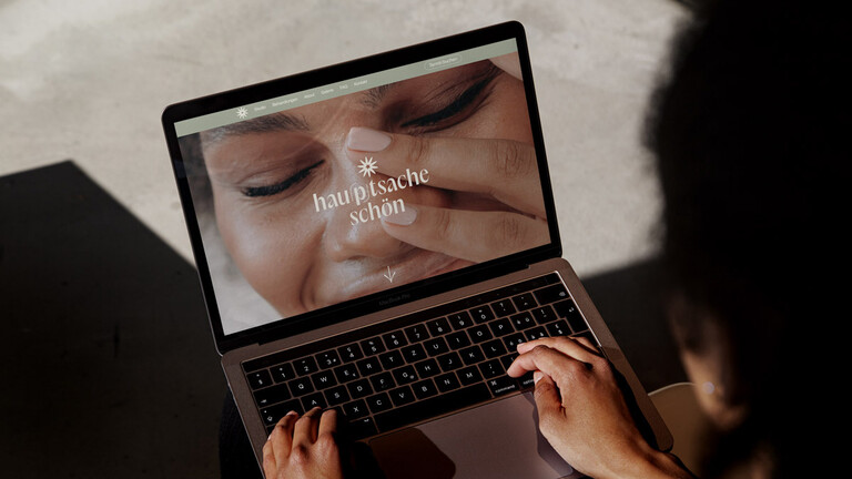 Ha Scho Mockup Macbook Startseite