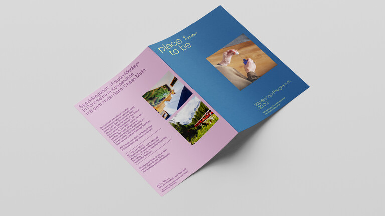 Nurnatur Bi Fold Flyer Mockup 1 169