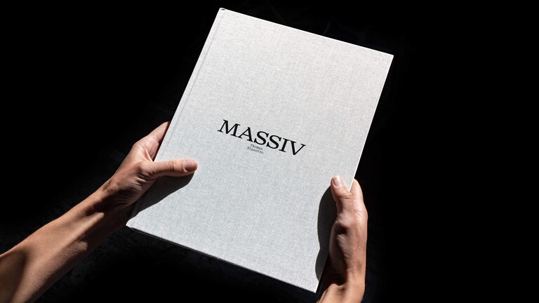 HI Massiv Cover Leineneinband