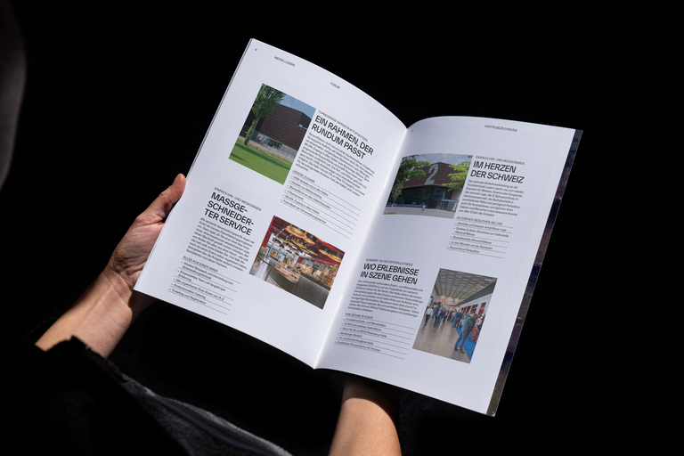 Magazin Mockup Inhalt 3