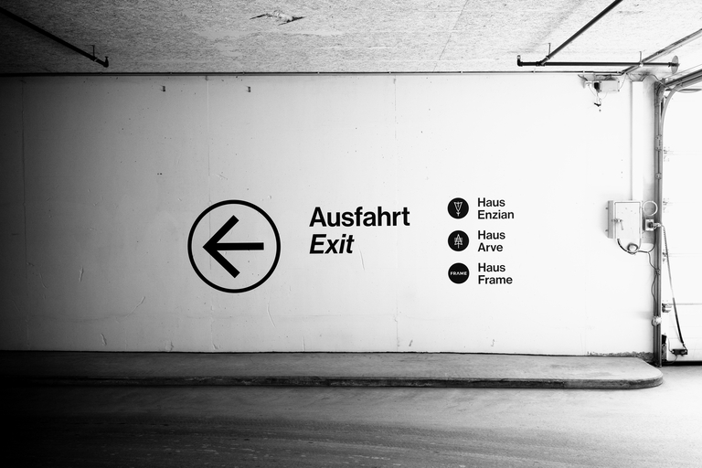 HI ASD Andermatt Parking Reuss 05011 Web DK